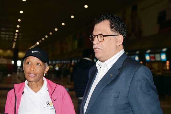 Safa guns for Ria Ledwaba