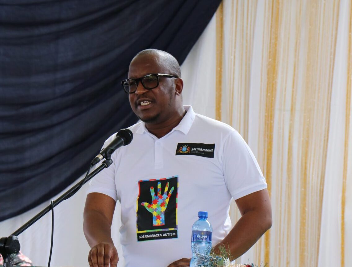 12 pupils die after scholar transport overturns,