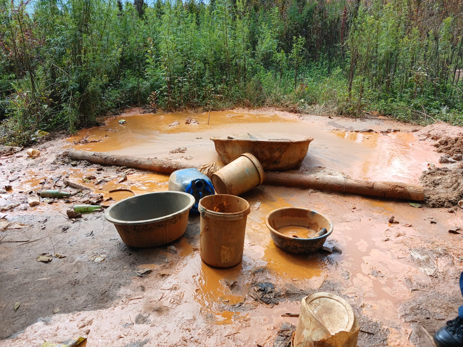 Four arrested as police crackdown on illegal mining in Mpumalanga