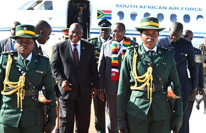 'State probes if South Africans were arrested in Zimbabwe'