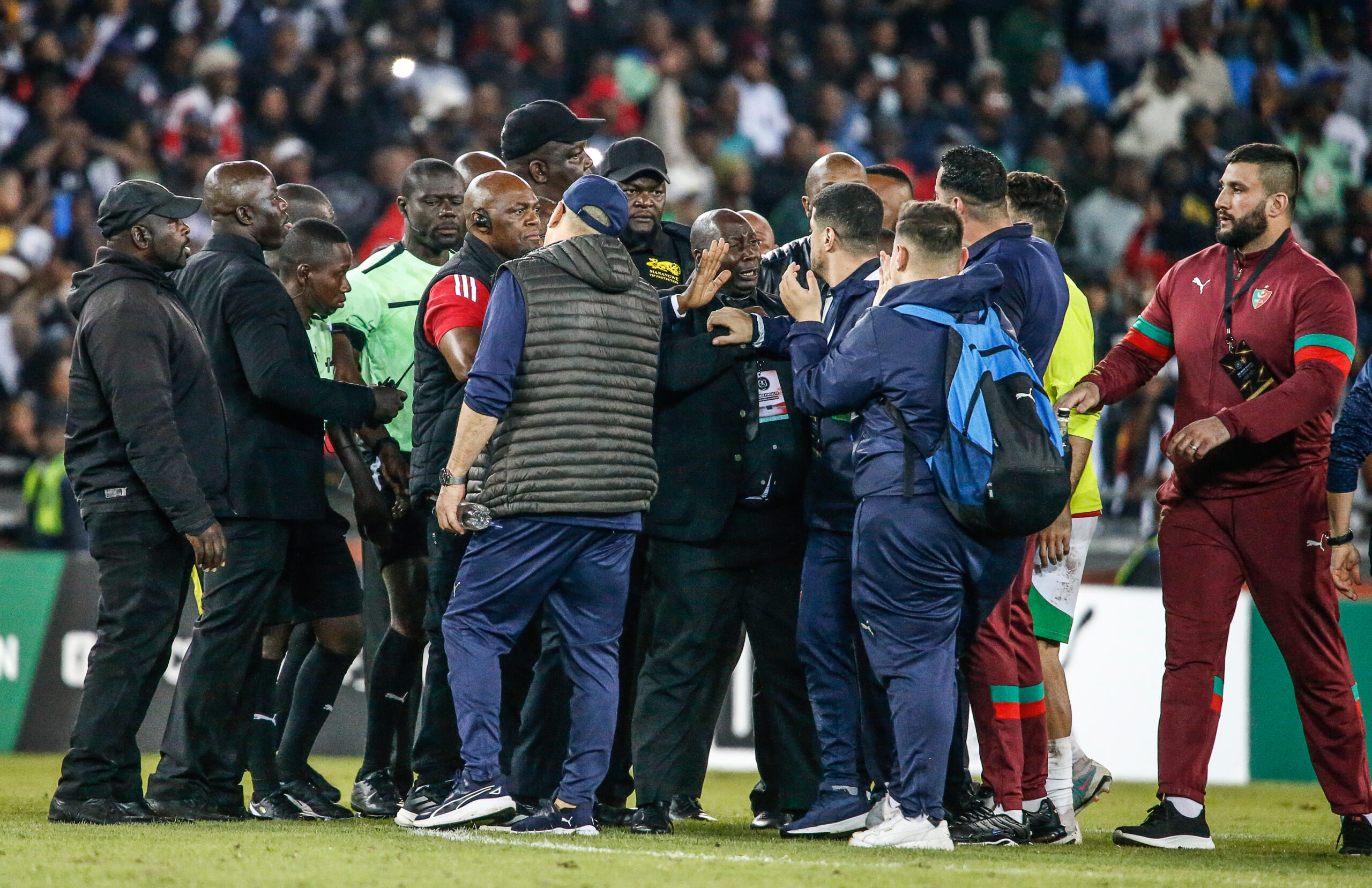 Jose Riveiro condemns violence at Orlando Stadium