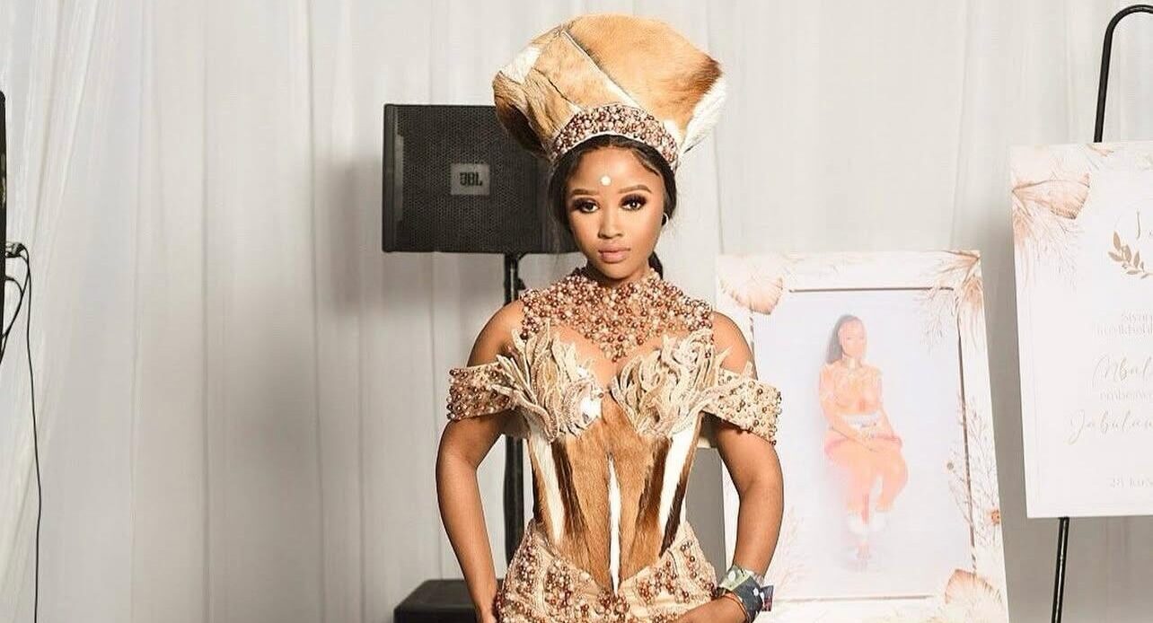 Designer and e.tv lock horns over dress