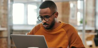 How Forex Trading Quietly Leveled the Playing Field