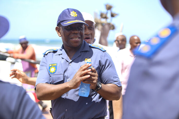 Mkhwanazi donation to help kids of deceased cops