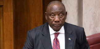 Ramaphosa showers DA with praises