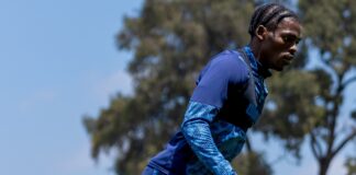 Returning Sundowns star to fight for his place
