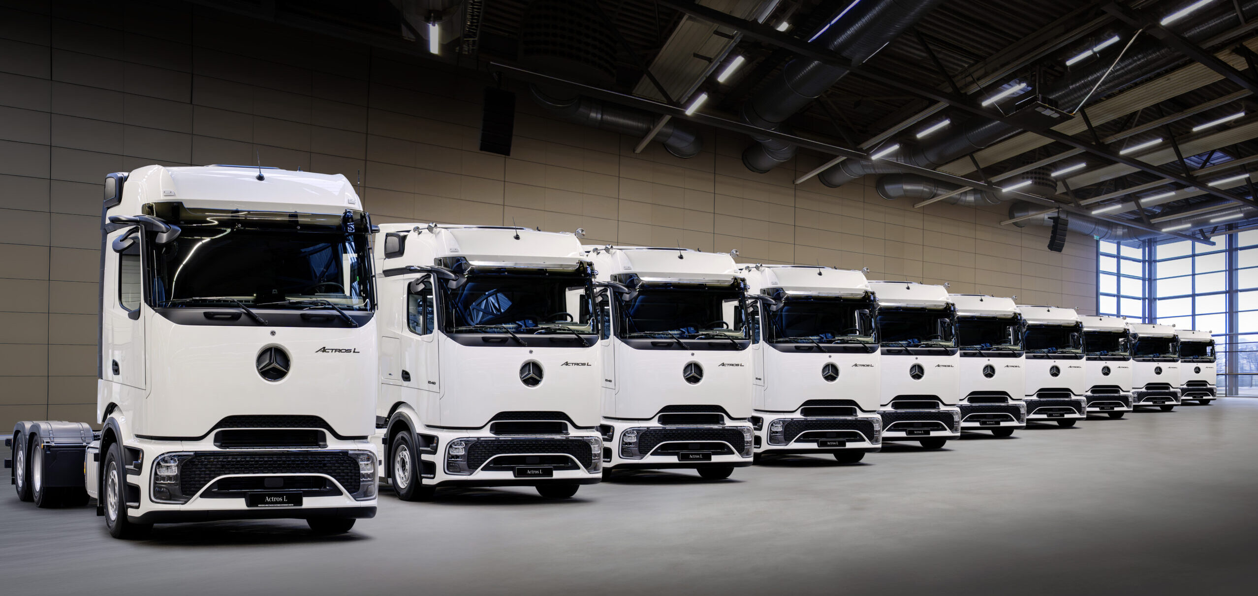 Daimler Trucks report profit