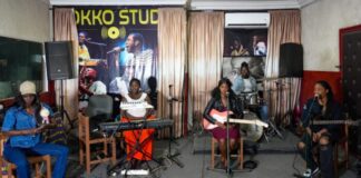 Senegalese all-female band a hit