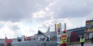 Light aircraft crashes in Midrand Light aircraft crash